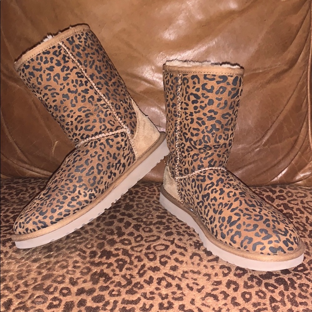 UGG Size 5 Boots